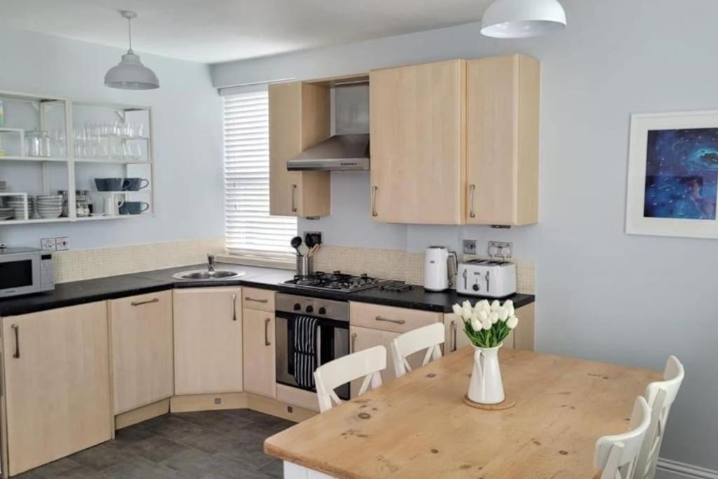 Swanage Bay Coastal Apartment ภายนอก รูปภาพ