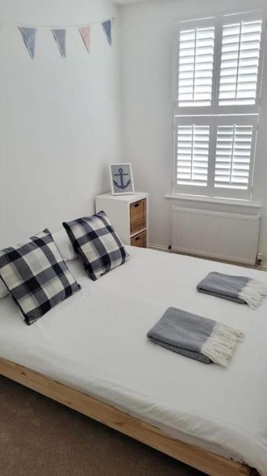 Swanage Bay Coastal Apartment ภายนอก รูปภาพ