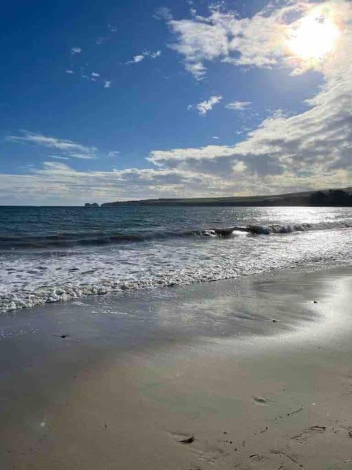 Swanage Bay Coastal Apartment ภายนอก รูปภาพ