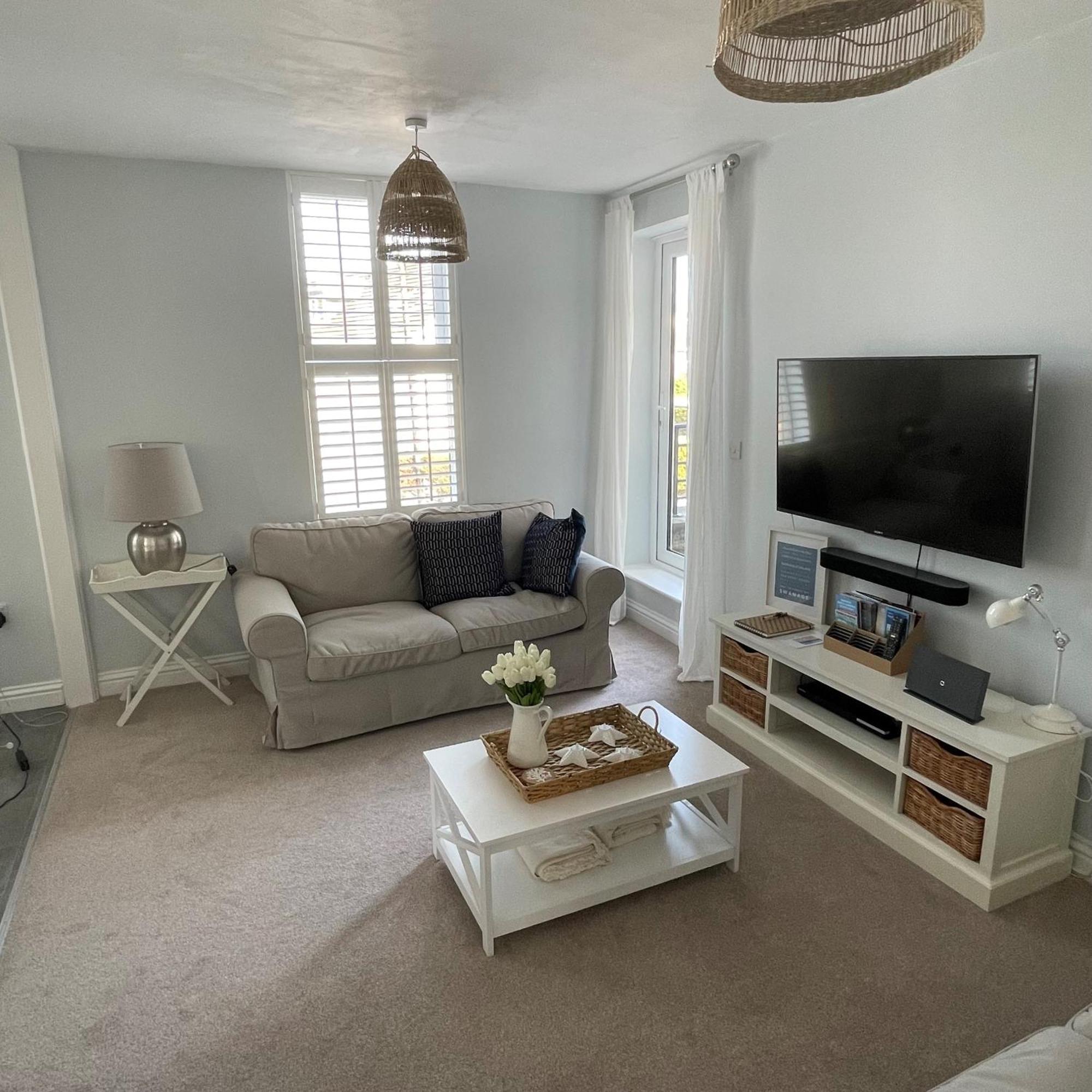 Swanage Bay Coastal Apartment ภายนอก รูปภาพ